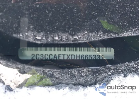 2013 Chrysler 300C from USA, damaged, VIN 2C3CCAETXDH665331